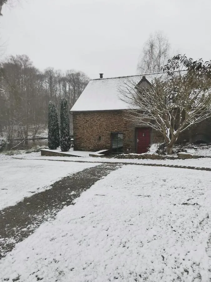 Gites La Rifflais Langrolay Holiday home
